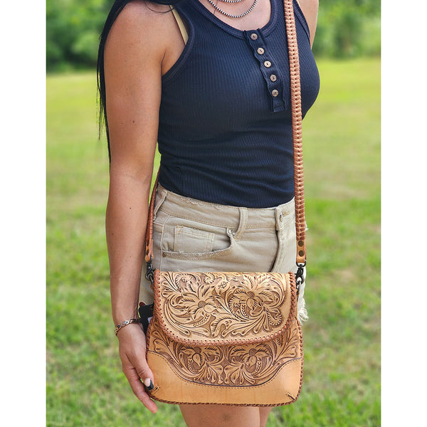 American Darling Flower Tooled Envelope Crossbody – Western Edge, Ltd.