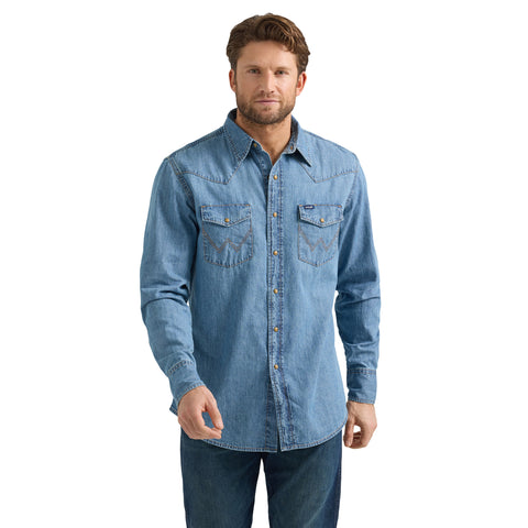 Light Washed Denim Snap Long Sleeve Shirt with Two Chest Pockets