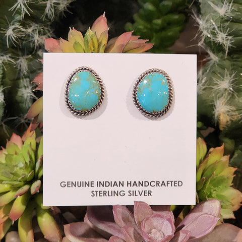 dime size Kingman turquoise stud earrings 