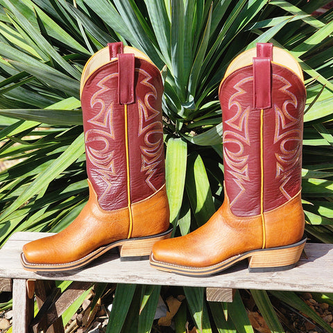 Olathe Woman's Tan Bison Sangria Boots with cutter toe