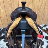 Front view of tooling and horn of saddle