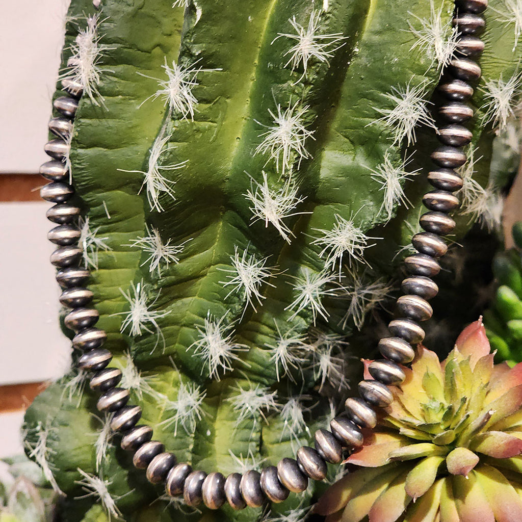 Navajo Pearl Saucer Necklace