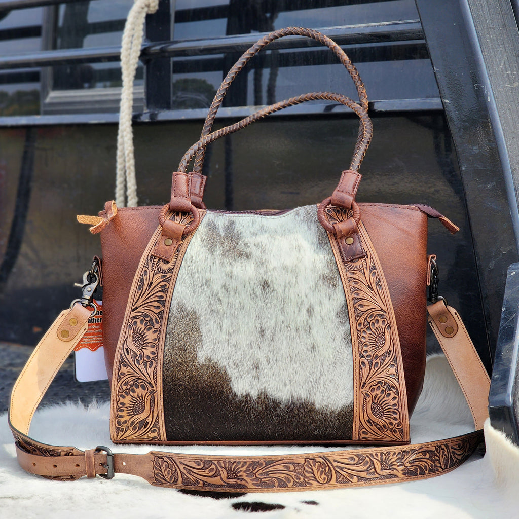 American Darling Messenger Hand Tooled Hair On Full Grain Leather Concealed  Carry Crossbody Purse - Cowpokes Western Shop